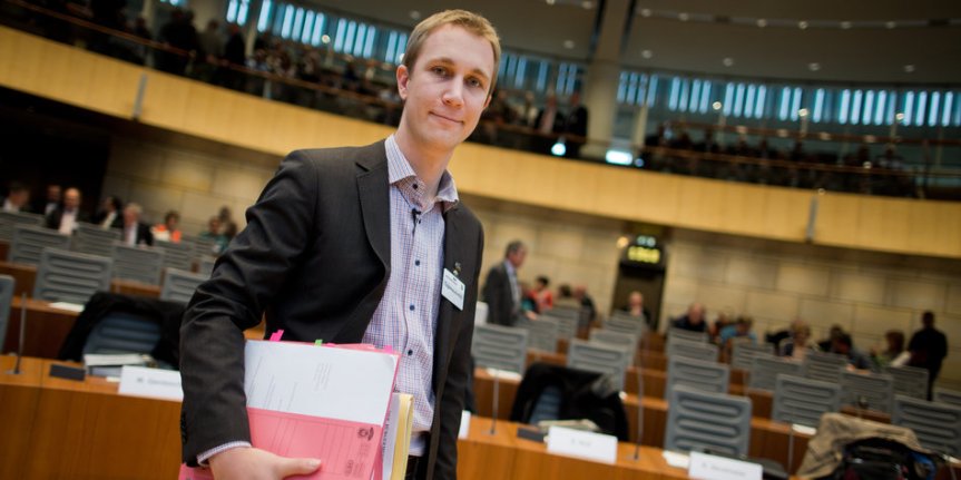 Daniel Zimmermann, der bis dato jüngste Bürgermeister der Stadt wurde 2014 mit fast 95% der Stimmen wieder gewählt.